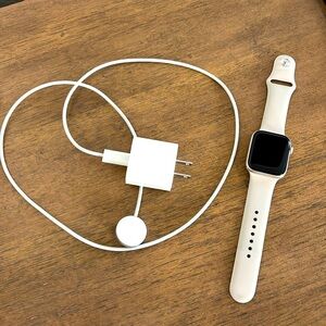 Apple Watch SE